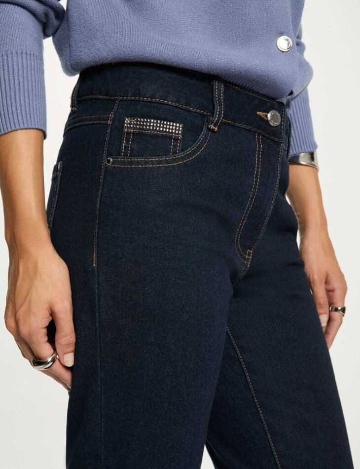 VAQUEROS RECTOS CON STRASS - Imagen 3