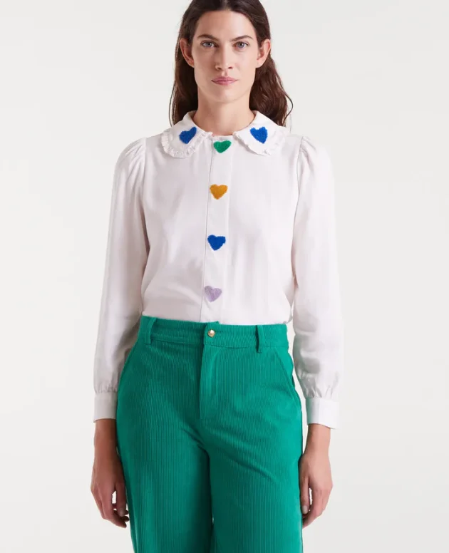 CAMISA BLANCA BORDADO CORAZONES