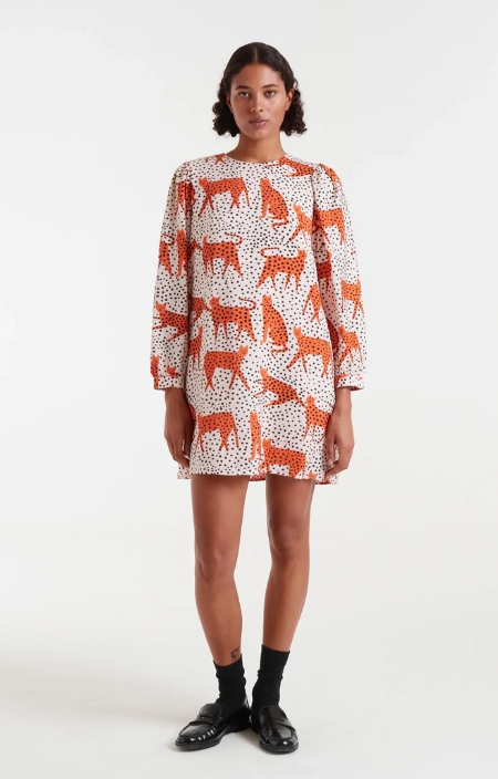Vestido corto con estampado tano