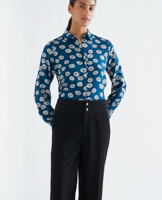 CAMISA CON ESTAMPADO CATHAMUS