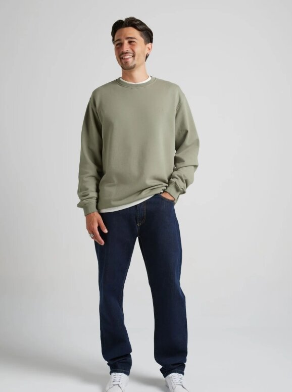 Essential Sweatshirt Agave Green