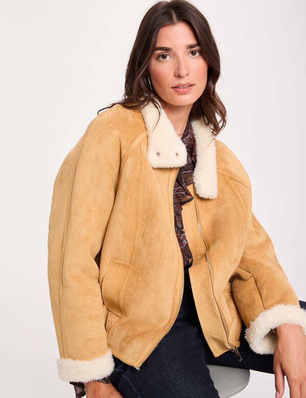 CHAQUETA DE ANTE CUELLO ALTO